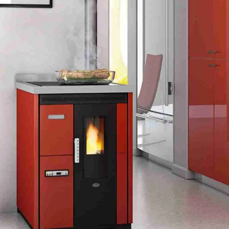 SOBA PE PELETI NINA 7.5KW - ROSU SOBA PE PELETI NINA 7.5KW - ROSU